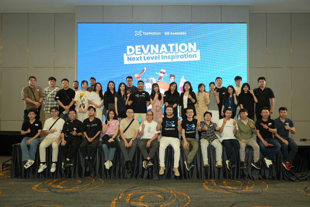 Group Photo of TapNation and Participants of the Devnation Event